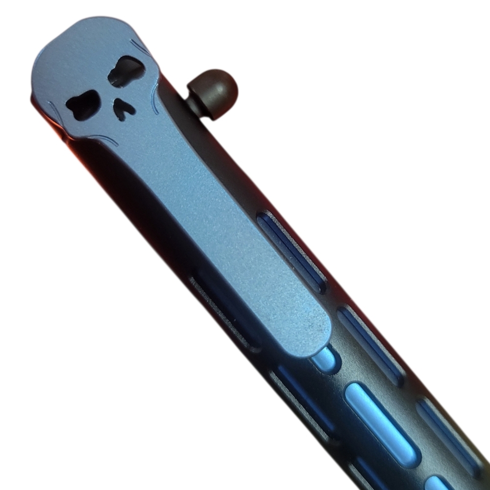 Chaves Knives // Vertical Lines Clicker Pen // Exclusive Black & Blue Ano - Picture 2 of 16